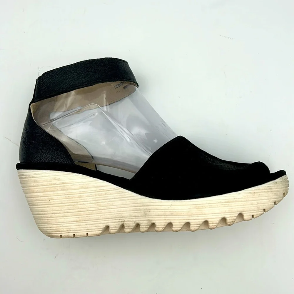 Fly London Black Suede & Leather Peep Toe Wedge Sandals - Size EU 37 / US 6.5–7